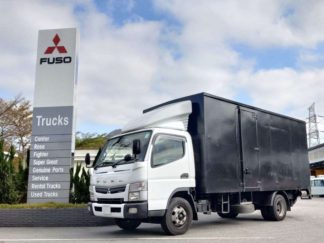 FUSO Canter Pre-owned Truck 5.5 Tonnes
