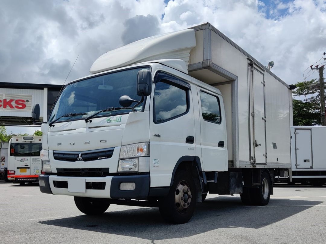 FUSO Canter Pre-owned Truck 5.5 Tonnes