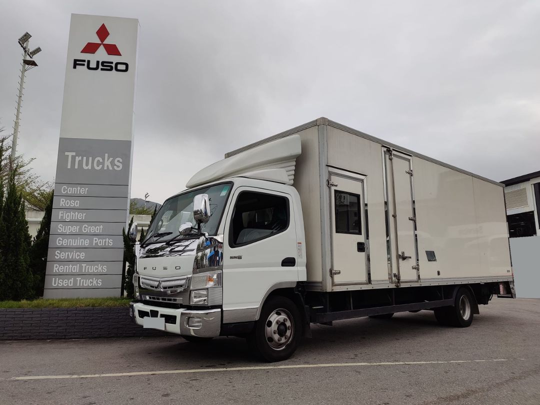 Mitsubishi FUSO Canter Pre-owned Truck 8.2 Tonnes