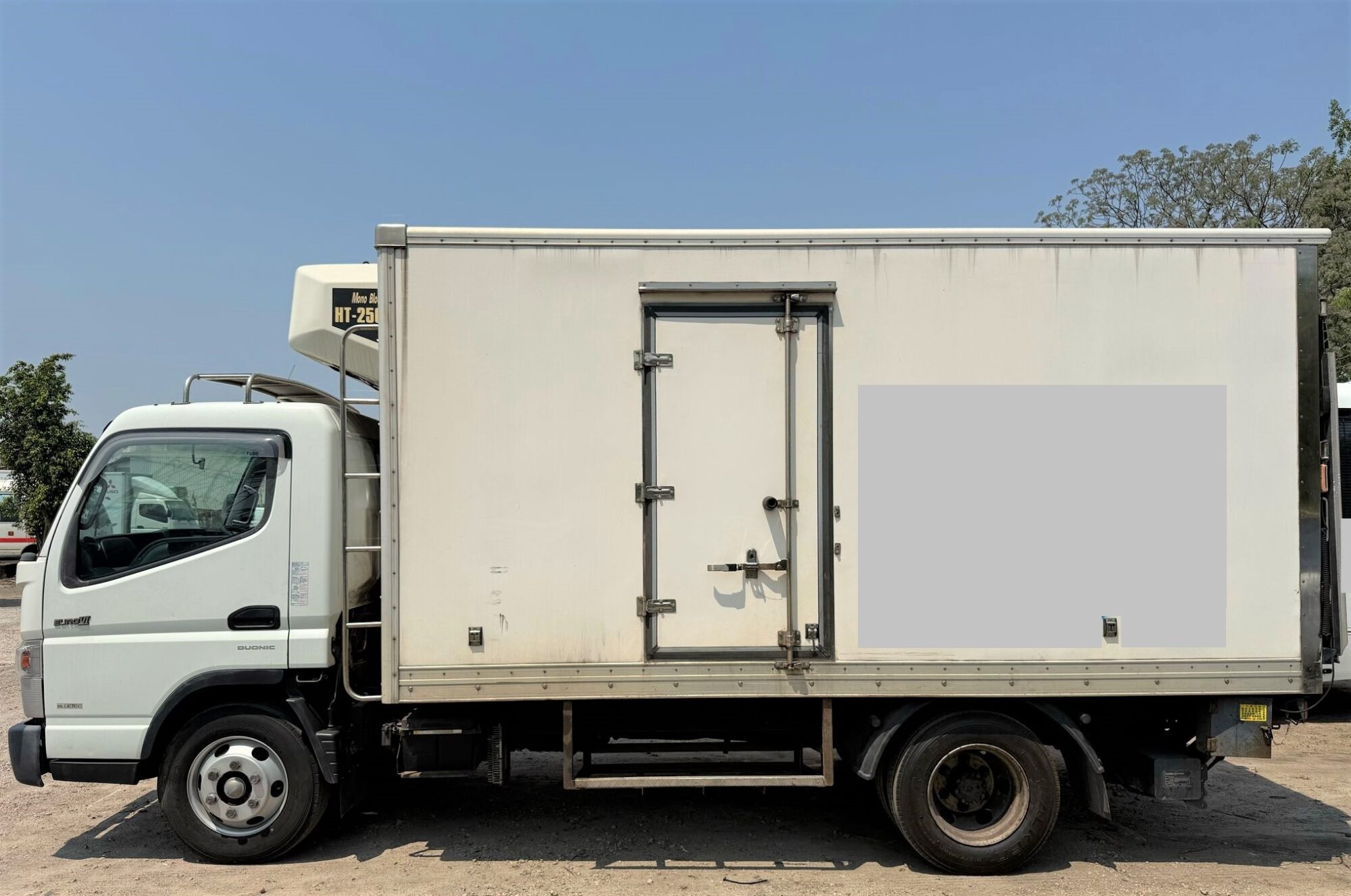 三菱 FUSO Canter 易手車 5.5 噸